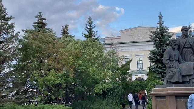 Прогулка по Казанскому Кремлю и вокруг него