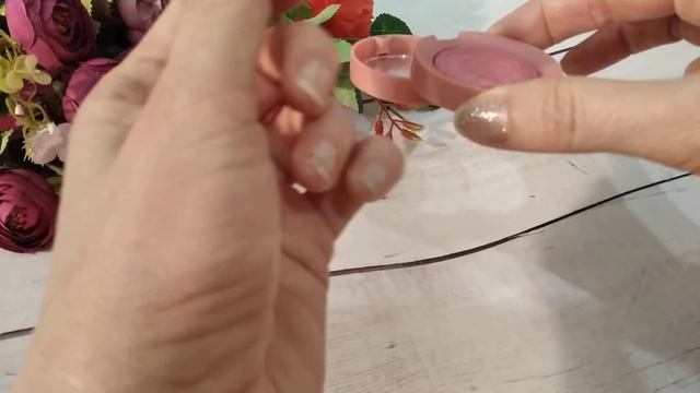 Запеченые румяна делают лицо моложе и привлекательнее Омолаживающий дневной макияж