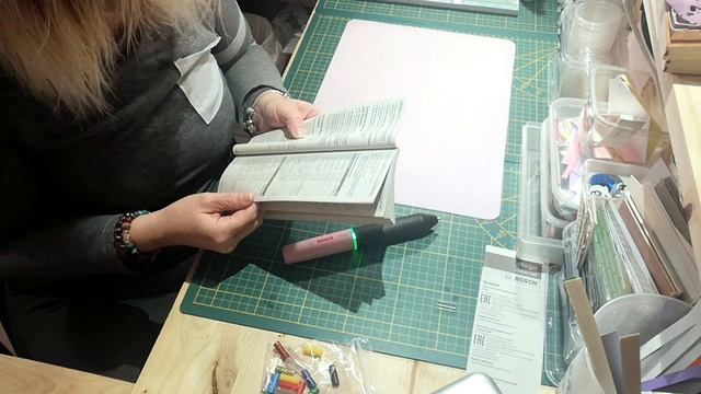 Unboxing et test Stylo colle chaude BOSCH смотреть онлайн