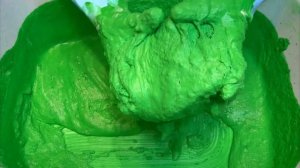 Green thick paste 💚💭Squeezing sponges asmr