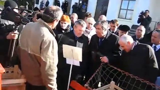 Калининская выставка. Сажалка картофеля. смотреть онлайн