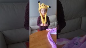 Шапка Пикачу и шапка Единорог с подвижными ушками