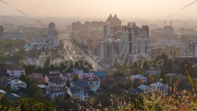 General view of the prospectus Al-Farabi. Almaty, Kazakhstan. 4K смотреть онлайн