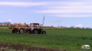 Вышли все трактора Мтз в поле на обработку озимой пшеницы!Мтз 952.2 и 24-метровый опрыскиватель!