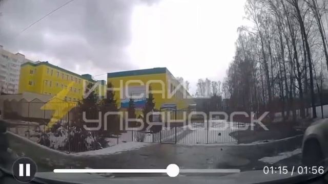 🤬Сегодня вечером девушка ехала в садик Волгарик в Засвияжье, во дворе посигналила парню т.к он пере
