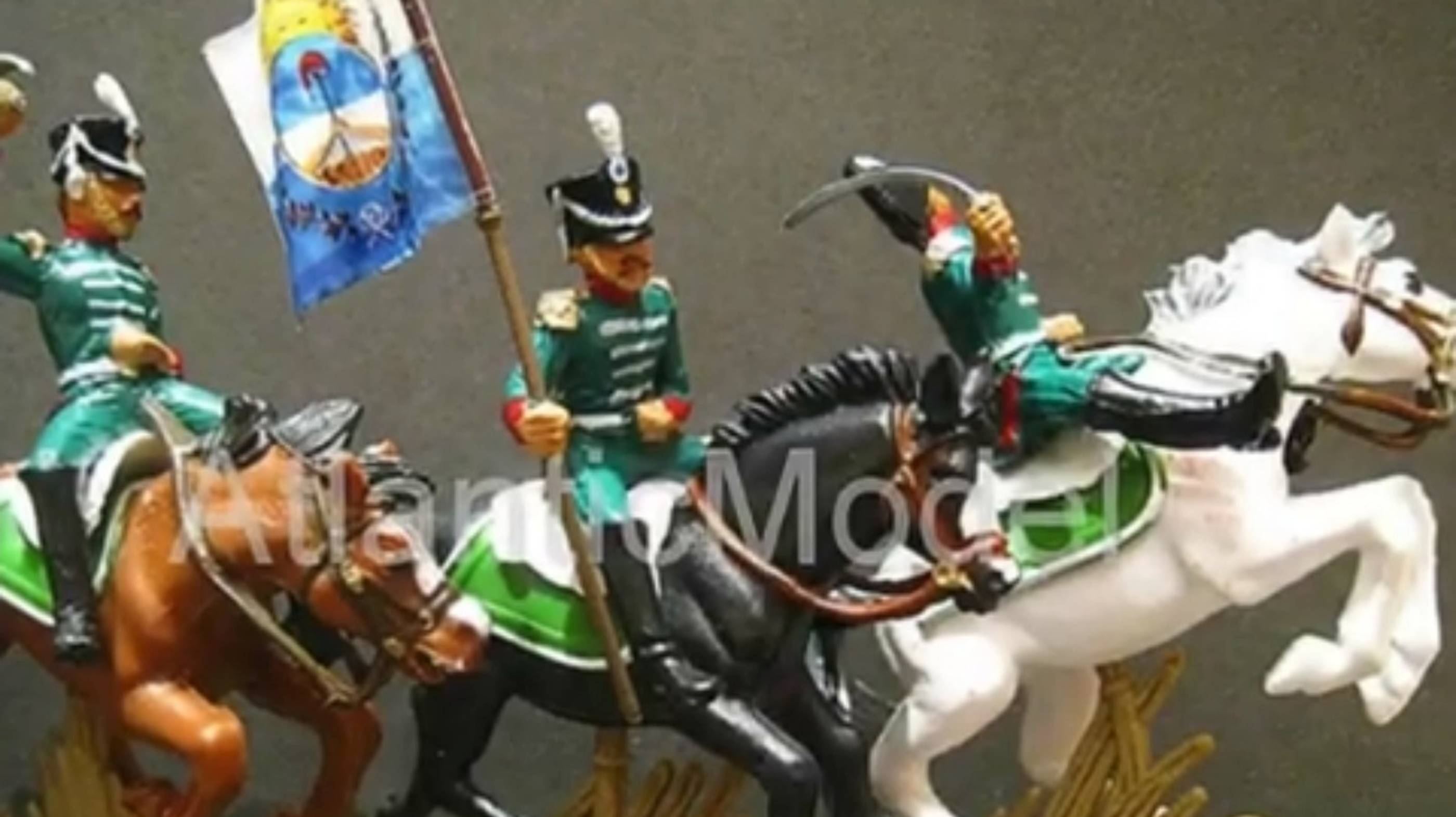 солдатики Britains / DSG Аргентинские конные охотники смотреть онлайн