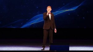 "Майский вальс",исполняет Клишин Виктор