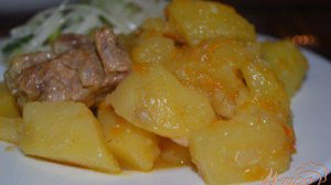 Жаркое со свининой в мультиварке-скороварке
