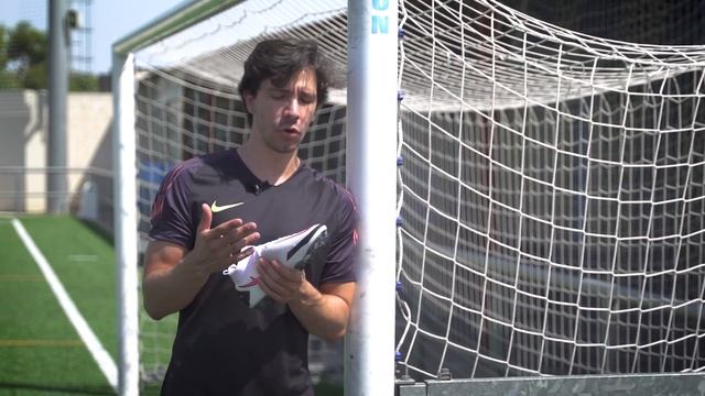 NUEVAS NIKE PHANTOM GT · LA FUSIÓN DE NIKE смотреть онлайн