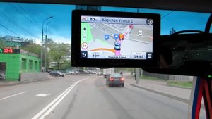 видео обзор Garmin Nuvi 55 LMT бесплатная навигация по Москве часть 3