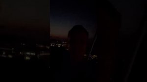 Обезьяна Чи-чи-чи продавала кирпичи.