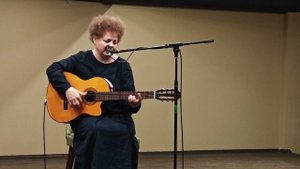 Людмила Катерисова - "Налейте женщине вина" стихи и музыка Людмилы Катерисовой