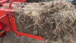 Тюковый пресс-подборщик Sipma Z 224/1 на складе в Черкесске.