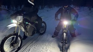Surron Light Bee против kx450f электро. Боль и унижение! Зимники и лед чебоксарского водохранилища