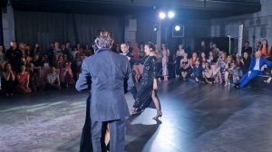 танго на милонгах.
общий танец на фестивальной милонге Sensacion.
1.03.25