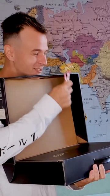 что выберет школьник чупа-чупс или ноутбук #Мирон #viliriti смотреть онлайн