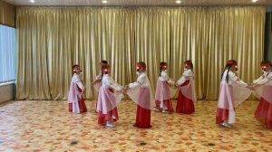 Хореографический коллектив "Мега" танец "Русская привольная"