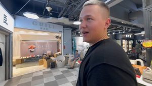 Ночной рынок копий в Китае! Poizon не нужен? Обзор вещей и обуви.