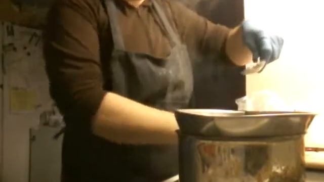 Diy pain salve solid pain lotion watch me make it step by step смотреть онлайн