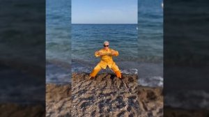 Упражнение для улучшения работы почек, омоложение и улучшение сексуальной активности. #цигун #почки