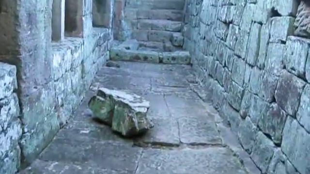 Bayon, Cambodia смотреть онлайн