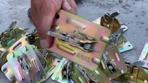 Опалубка на пружинных зажимах, клипсах