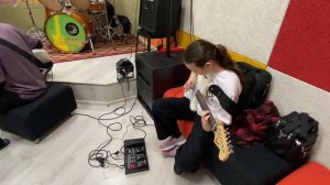 Спокойная ночь - Кино. На репетиции. Школа рока «The Road».