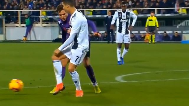 РОНАЛДУ ● ЛУЧШИЕ ФИНТЫ И ГОЛЫ ● 2019 смотреть онлайн