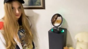 Алиса включи музыку для с3кса 😍