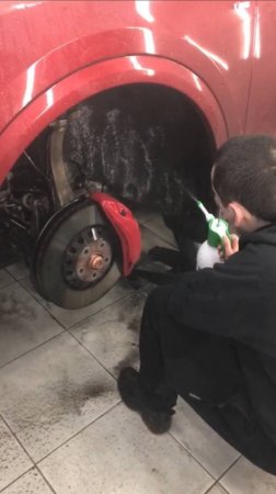 Обработка от реагентов колёсных арок, наружной части подвески и мойка днища автомобиля