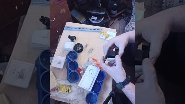 Обзор измерительного и установочного оборудования для монтажа электропроводки дома смотреть онлайн