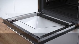 ASKO Ovens - Cleaning the glass door