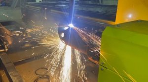 Фрагмент резки трубы диаметром 159 мм