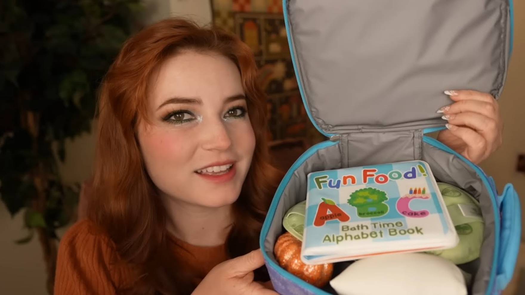 [Goodnight Moon] ASMR Lunchbox of Tapping Triggers ✨ Satisfying & Addictive