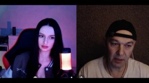 "У нас усэ сзаду..."