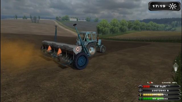 Трактор в поле Тыр-Tыр-Tыр