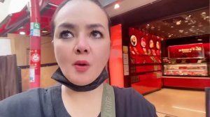 Kobe Tour... China Town and Kobe Port.