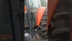USED KUBOTA M954KQ TRACTOR