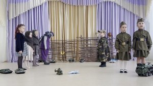 "Чулочки" (Муса Джалиль) средняя гр (возраст участников - 5лет)