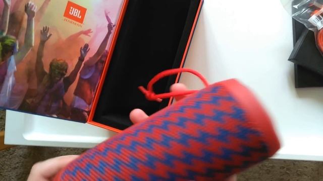 Обзор на портативную акустическую систему JBL flip 4 смотреть онлайн
