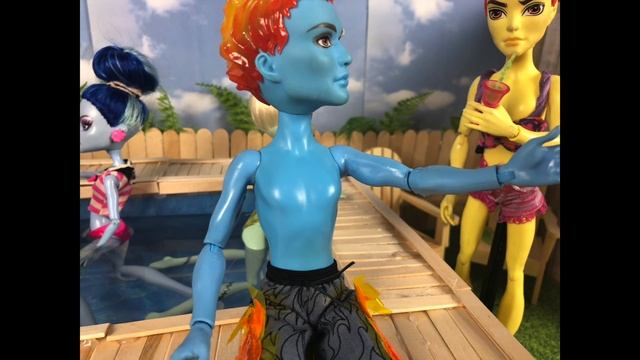 The Pool Party- A MH/EAH summer stop motion смотреть онлайн