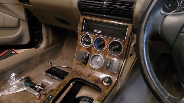 Soggy carpets in the EVGT: BMW Z3 electric car conversion strip down part 5 смотреть онлайн