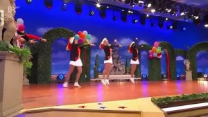 Tanzmariechen_ Auch so sehen Sieger aus _ Fastnacht in Franken _ BR Kabarett & Comedy