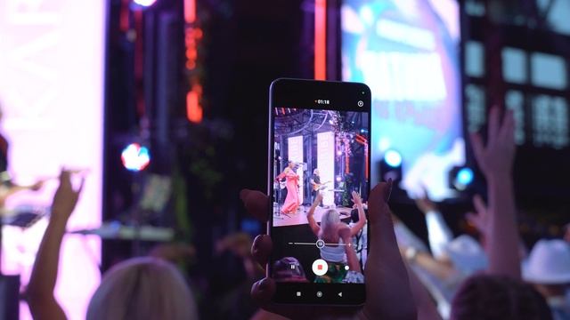 Как прошла Легендарная Латина на крыше | ROOFEVENTS смотреть онлайн