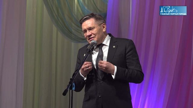 Сотрудниц ВНИИЭФ поздравили с Международным женским днем смотреть онлайн