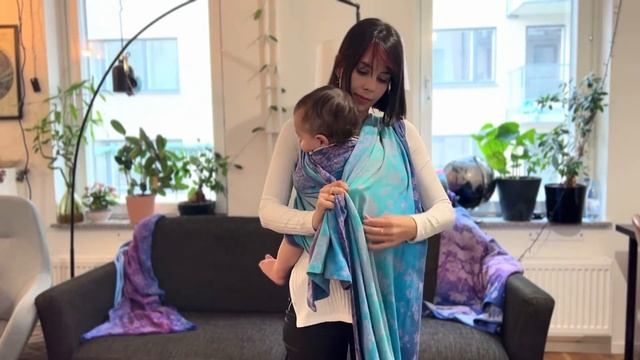 Short Anne's Front Wrap Cross Carry (FWCC) | Oscha Slings Woven Baby Wrap Tutorial смотреть онлайн