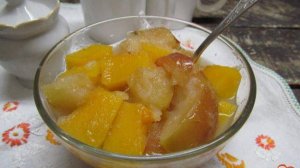 Десерт из тыквы и яблока в соке ананаса