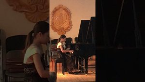 Й. Гайдн, Соната Си минор ч. 1;  Р. Глиэр, Грёзы соч. 31 № 4  исп. Скороходова Алиса, г. Хабаровск.