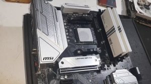 Placa mΓ£e B550M MORTAR MAX WIFI | Testamos com Ryzen 5 5600 | VRM test