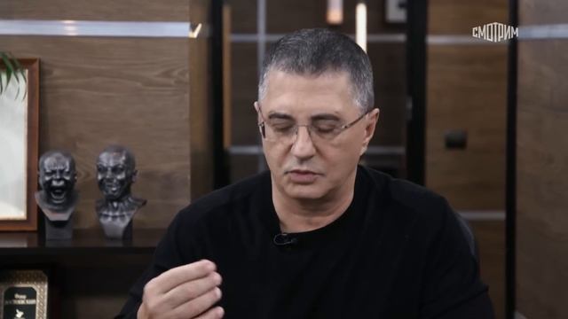 Доктор Мясников. Вся правда о молоке, витамин D, устаревшие лекарства // Повтор эфира от 18.11.2023
